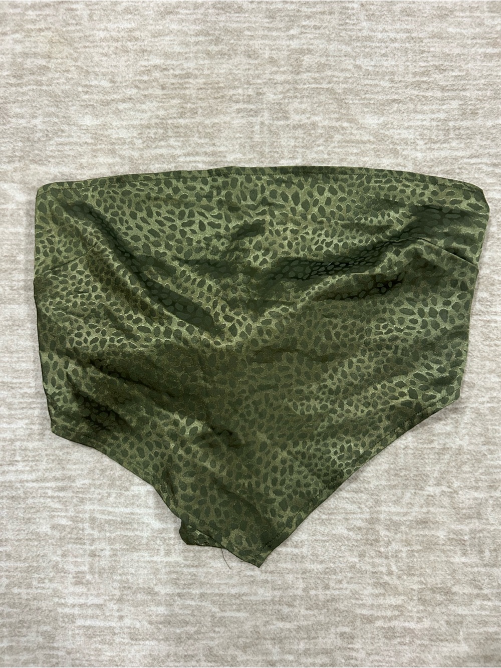 SHEIN Dark Olive Green Animal-Print Bandana Crop Top